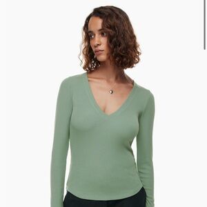 Artizia (Wilfred Free) v-neck ribbed top